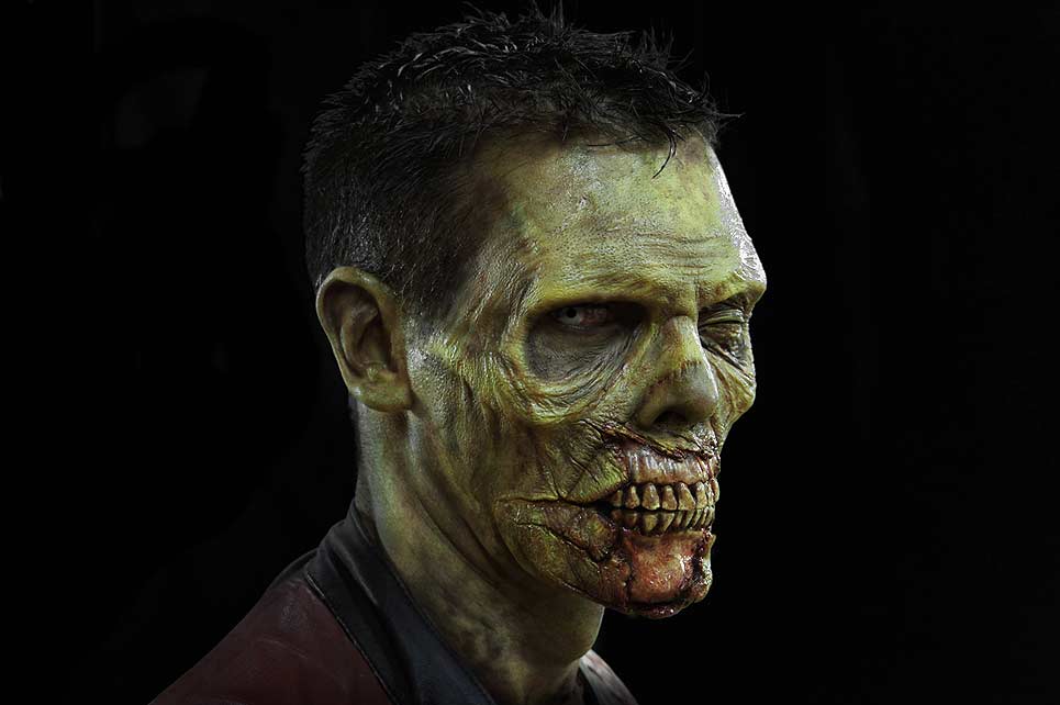 ULTIMATE ZOMBIE PROSTHETICS MAKEUP - APPLICATION & PAINTING GUIDE!