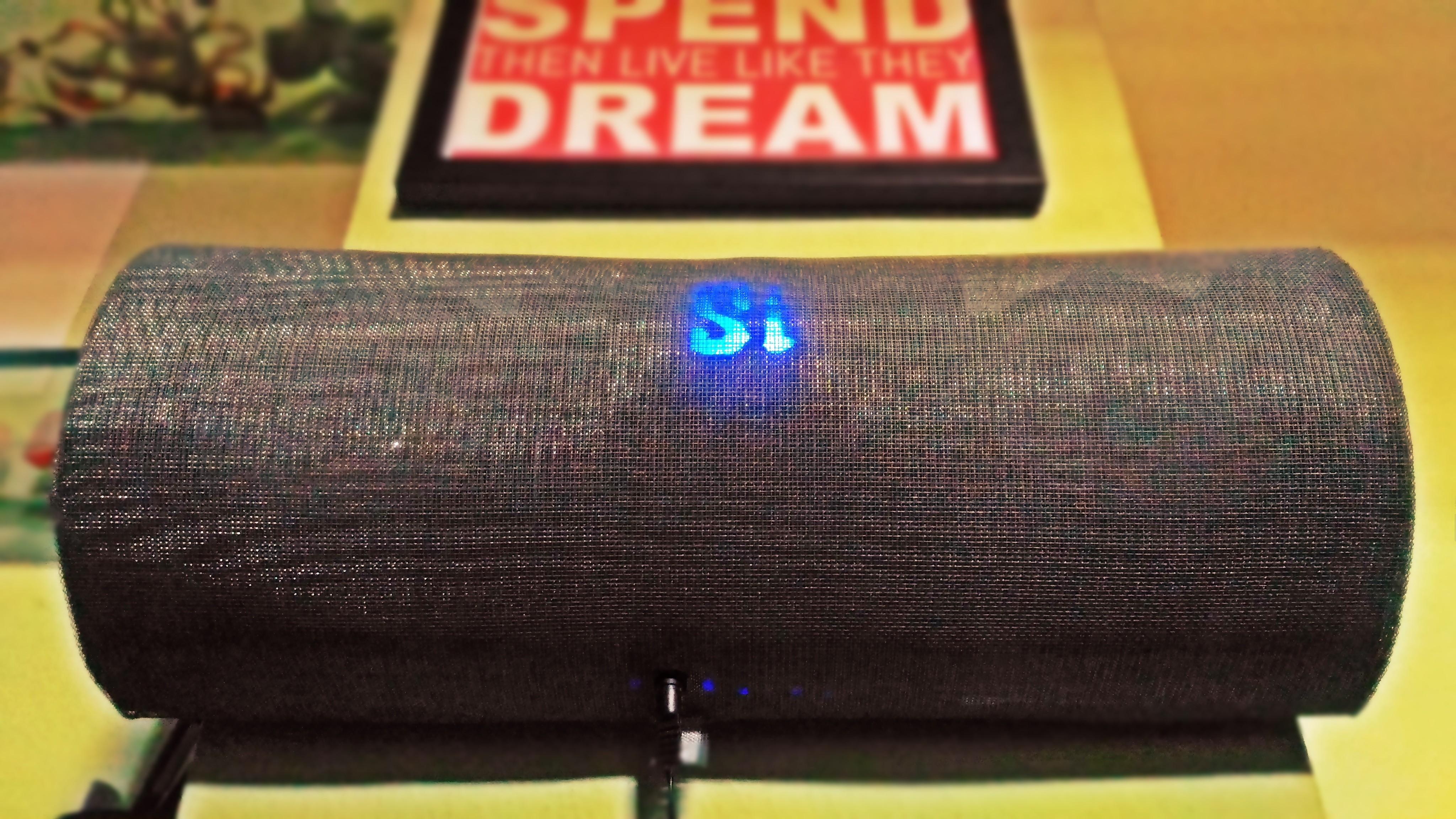 DIY Bluetooth Speaker (Simple Design But Powerful)