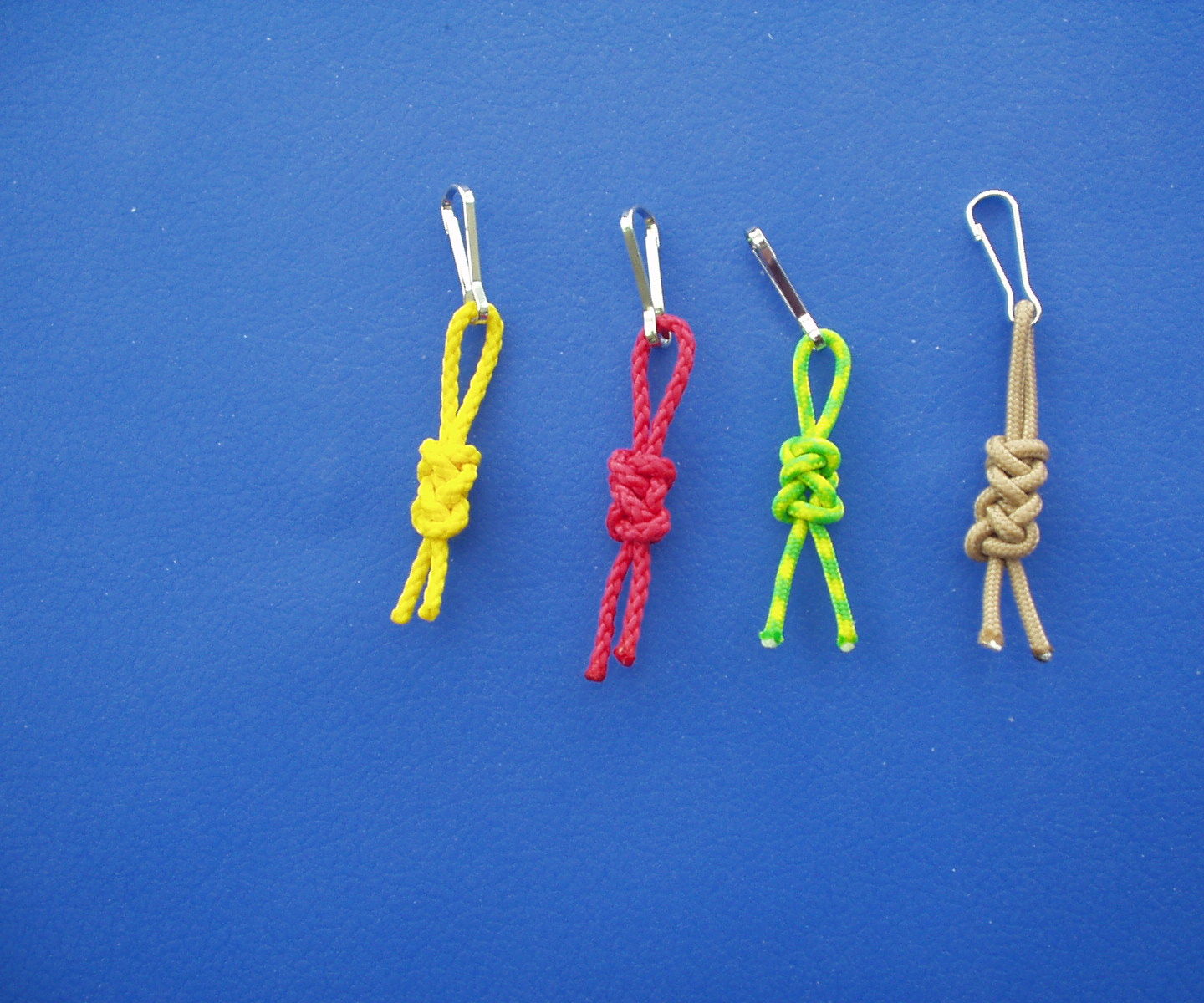 Crown and Diamond Zipper Pull