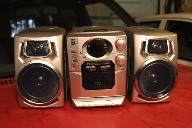 Boombox Transforms Into Car Stereo