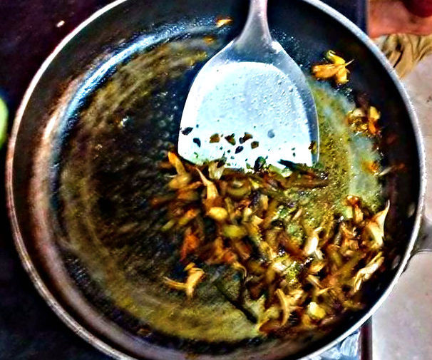 Potato Brinjal  With Pepper Dry