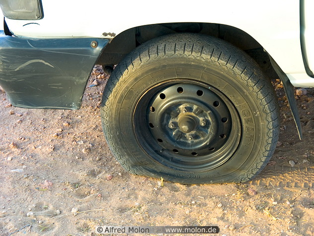 How to Re-Seal the Bead on a Flat Tire the Fun Way!