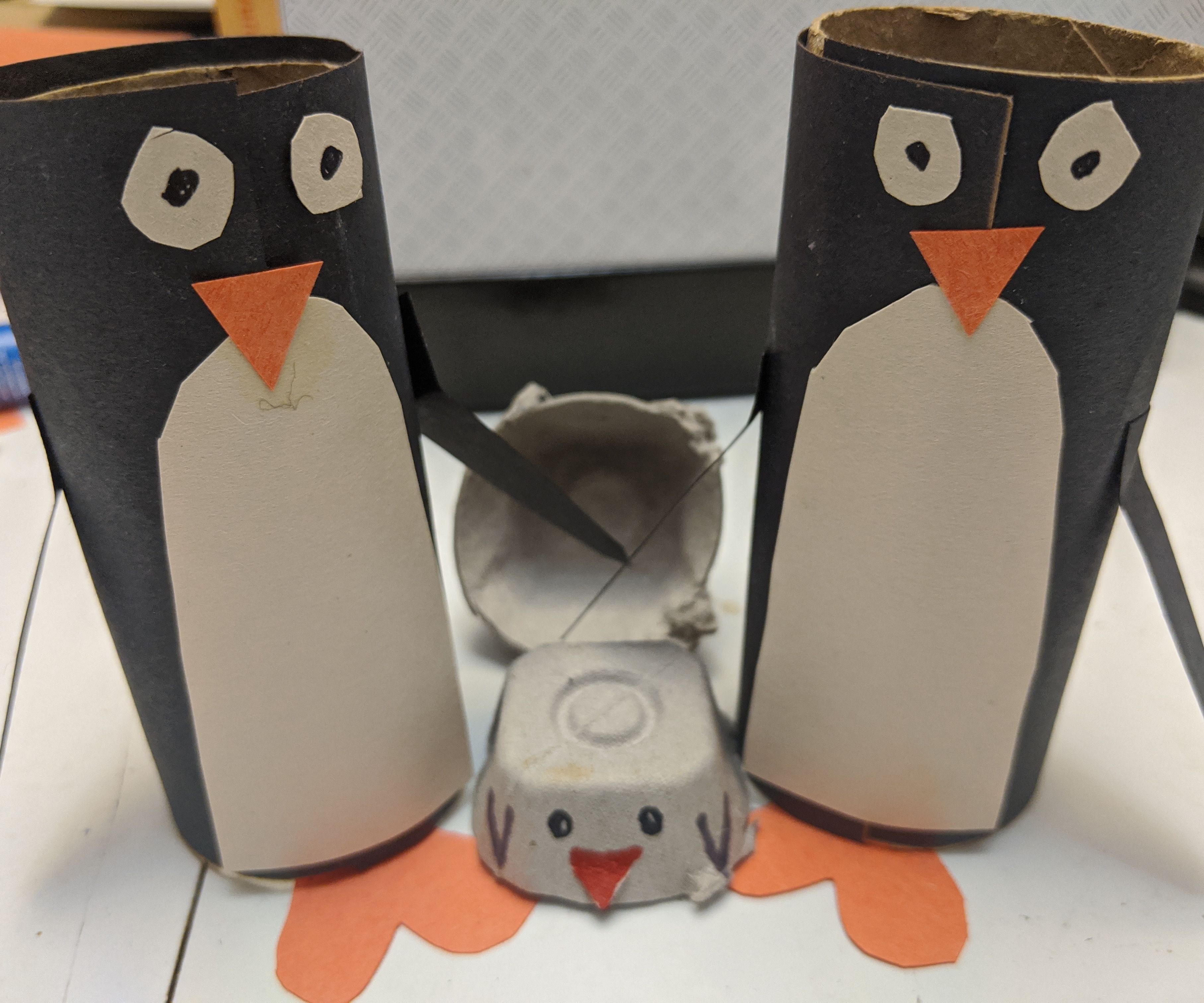 Paper Tube Penguin Family