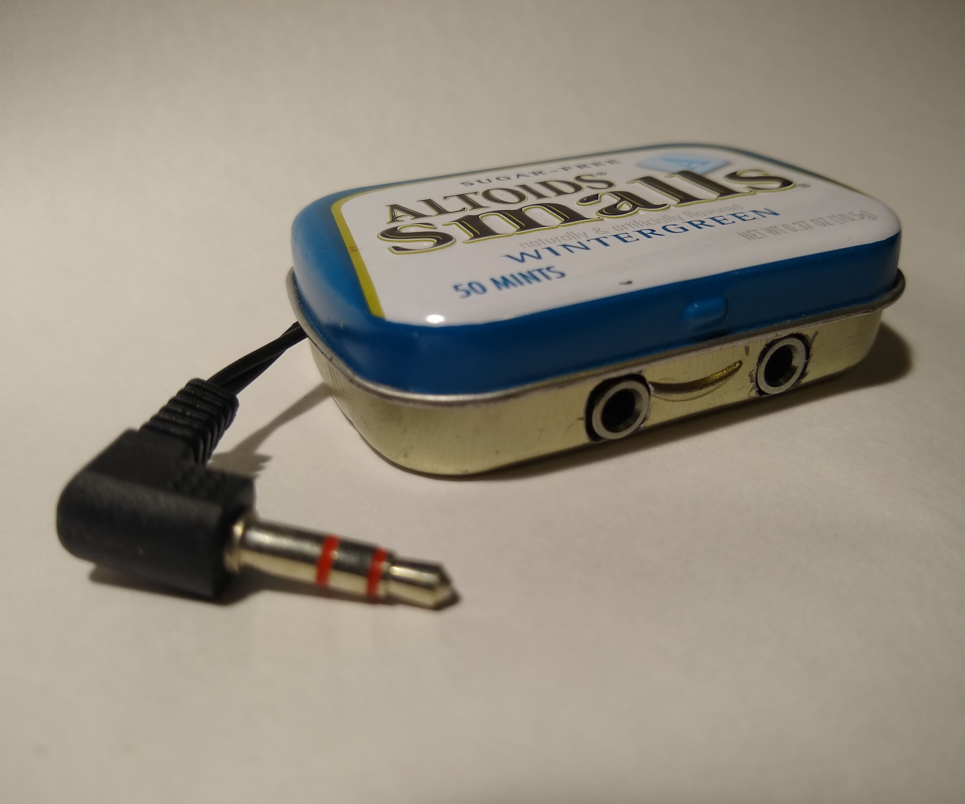 Mini Altoids Tin Audio Splitter  