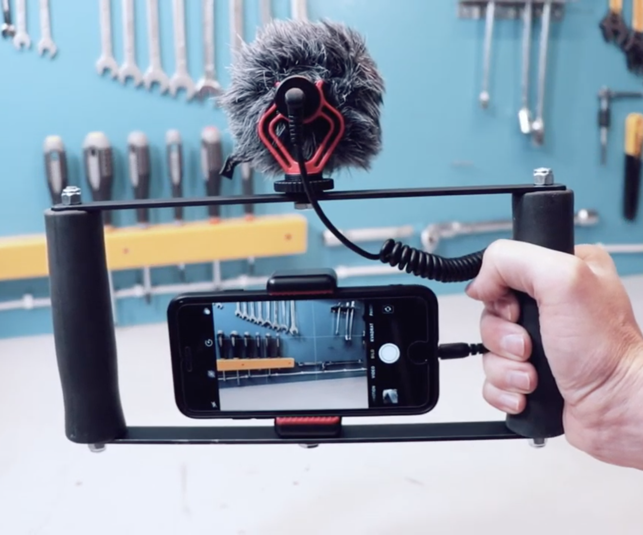 DIY Smartphone Video Rig