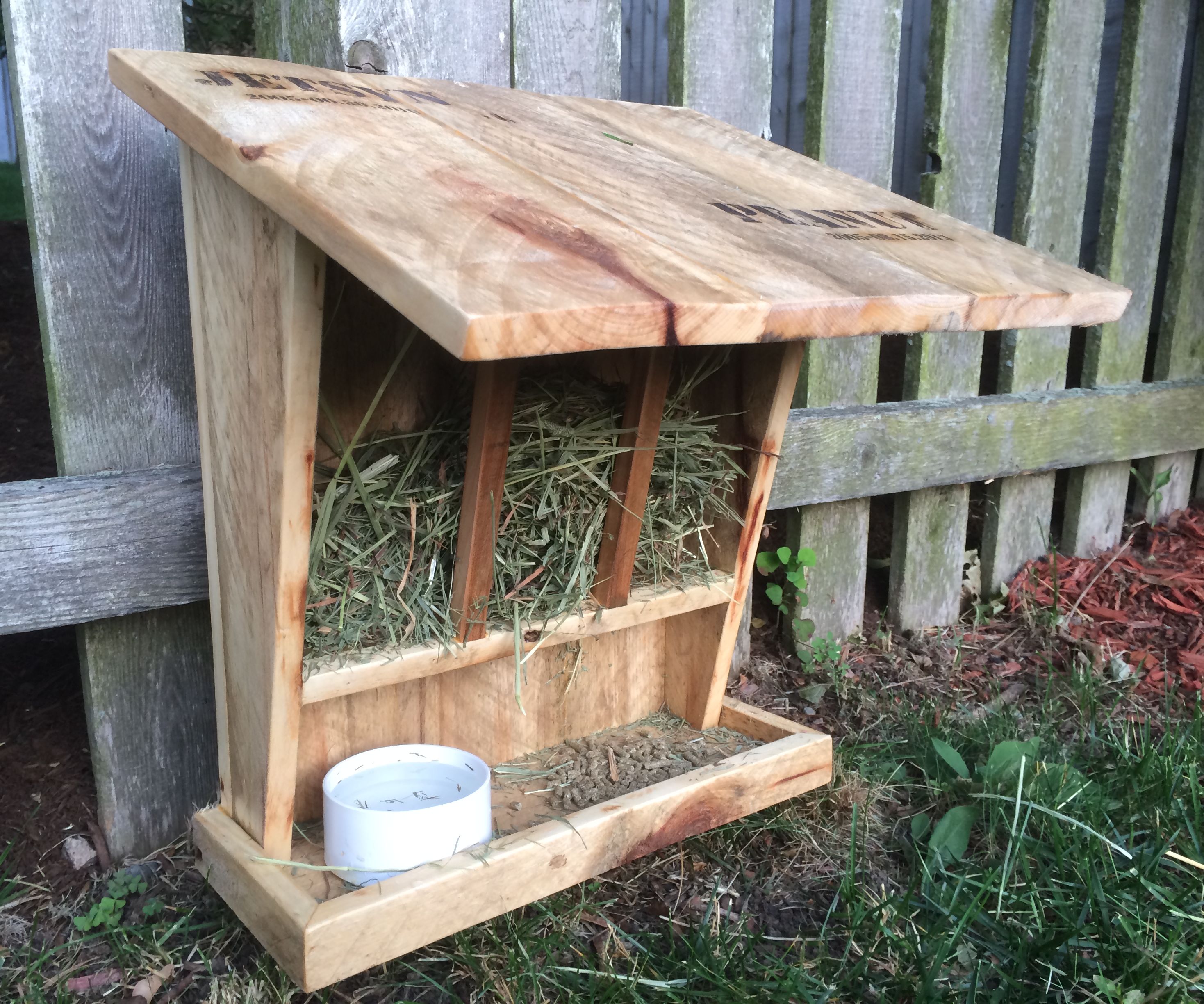 Wild Rabbit Feeder