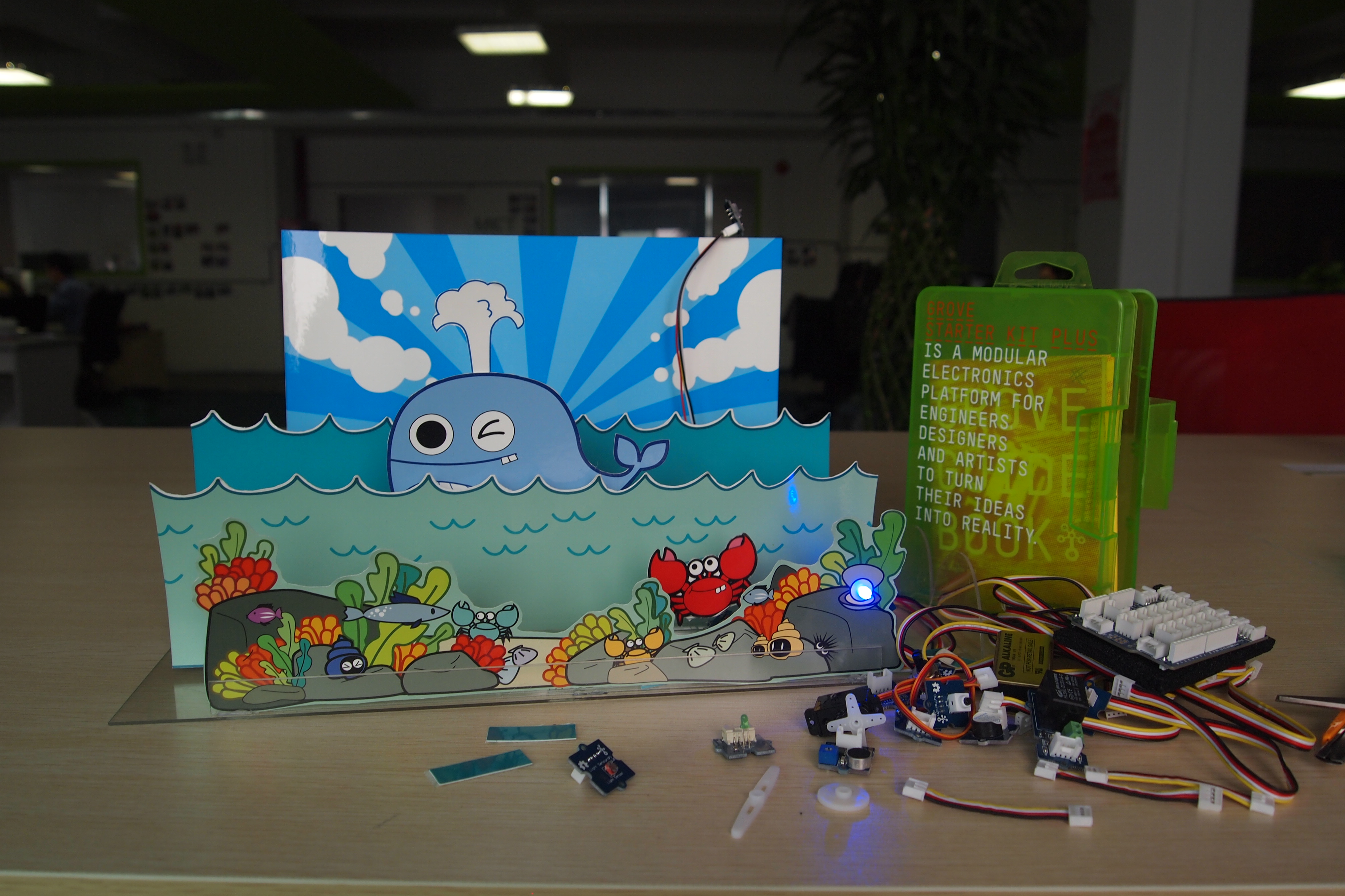 Sea Fun - a Live Paper Toy by Basic Electronic Modules