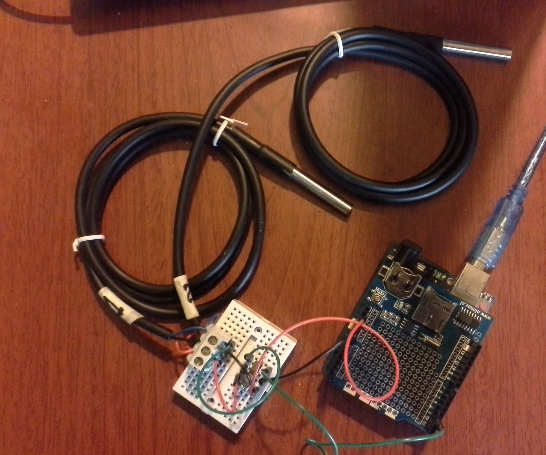 Arduino Data Logger With 2 DS18B20 and Sample Rate Control