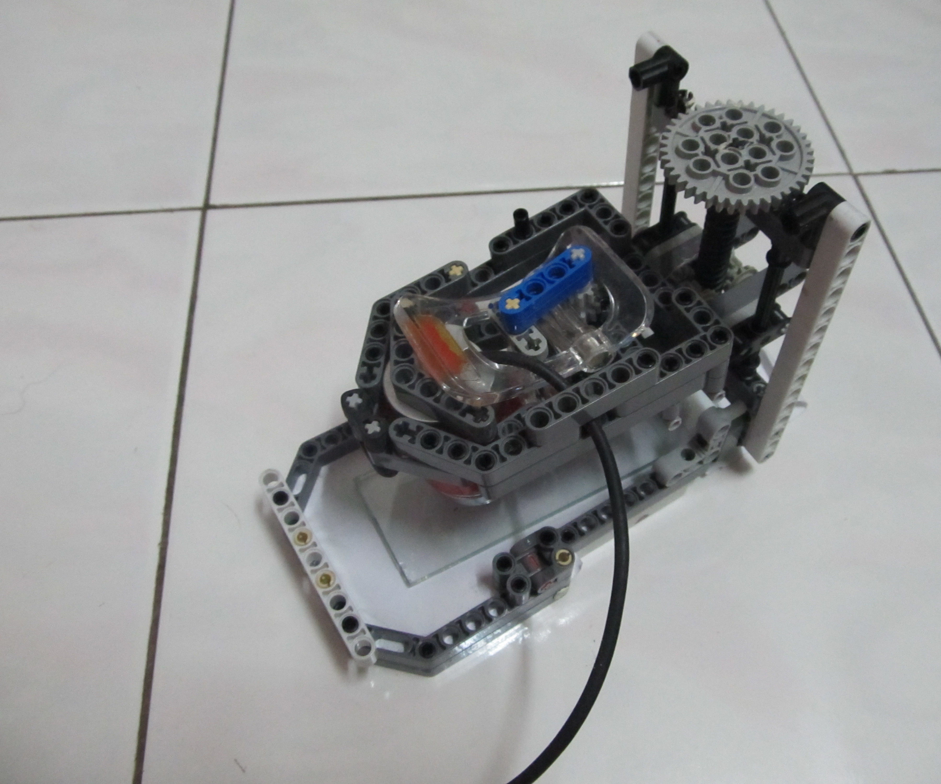 USB microscope with Lego frame