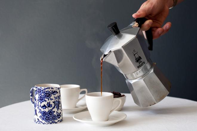 How to Make Coffee Using a Moka Pot  