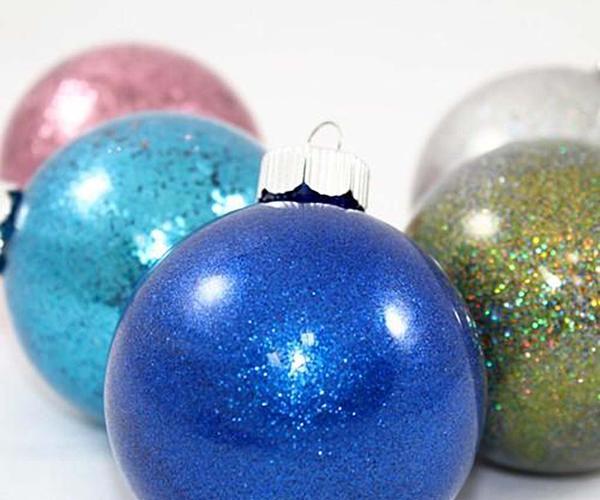 Easy 6-Step Pledge Glitter Ornaments