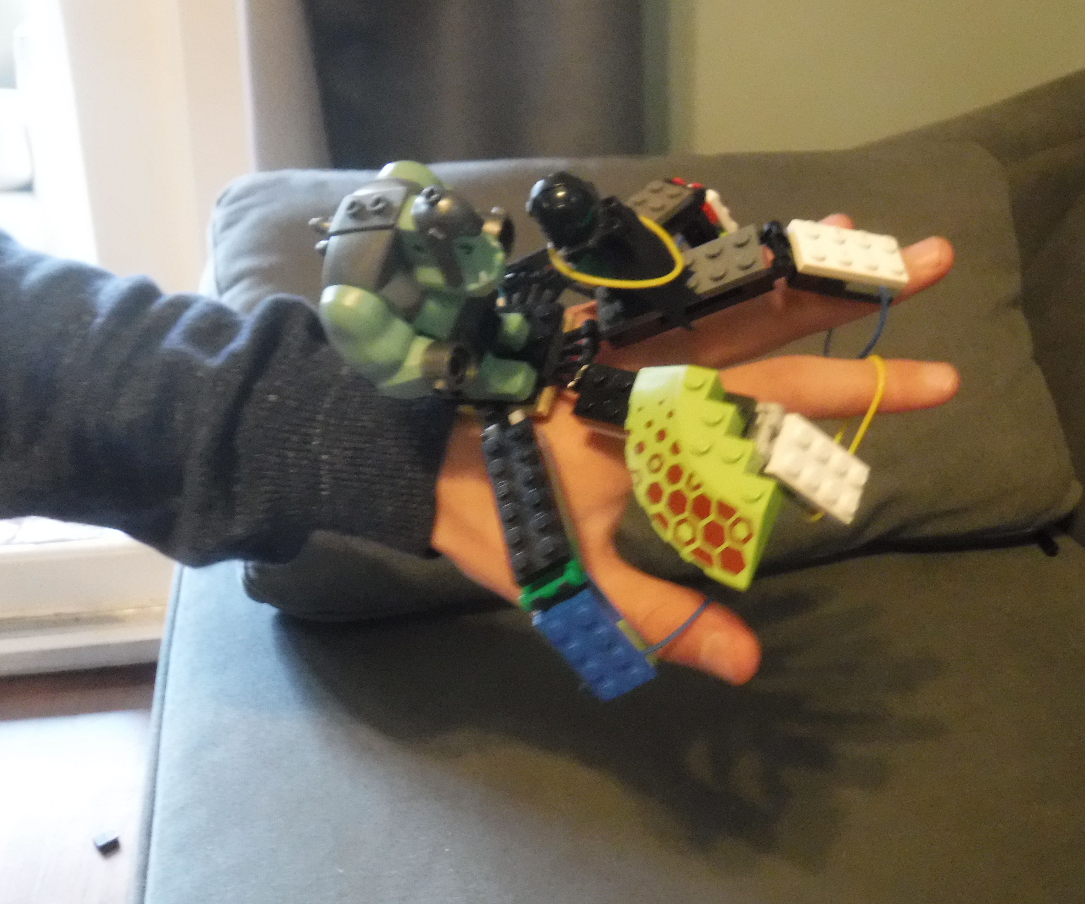 Lego Hand