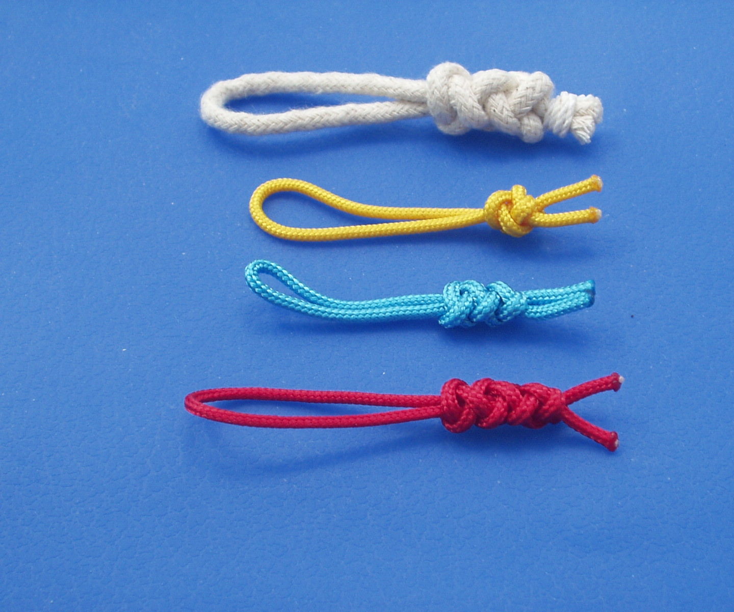 ABOK 782 - Two Strand Diamond Knot