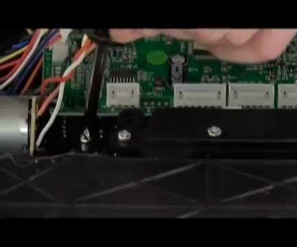 Fix the Left or Right Wheel on bObsweep Standard or Pethair