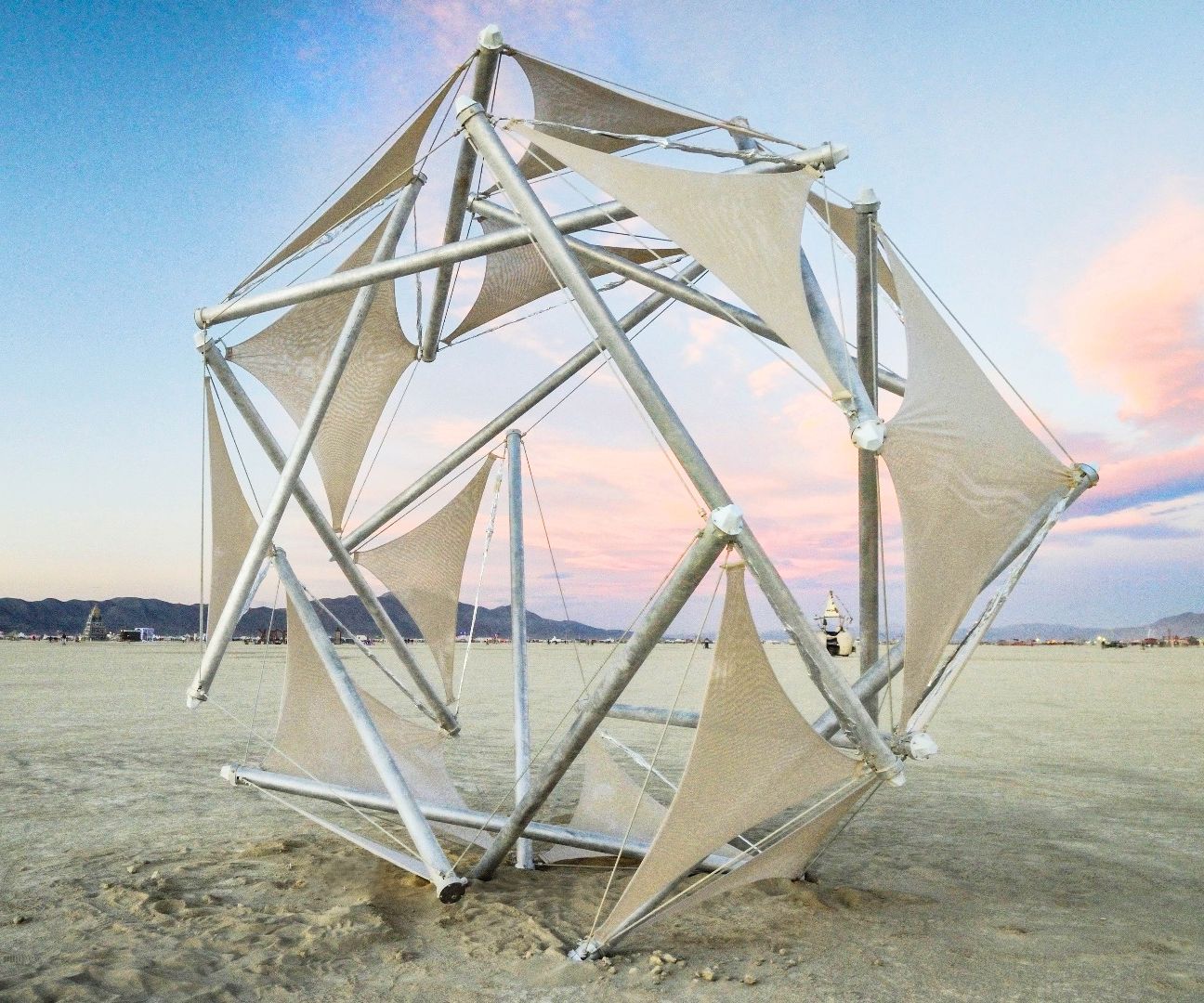 Tensegrity Goes Big For Burning Man 