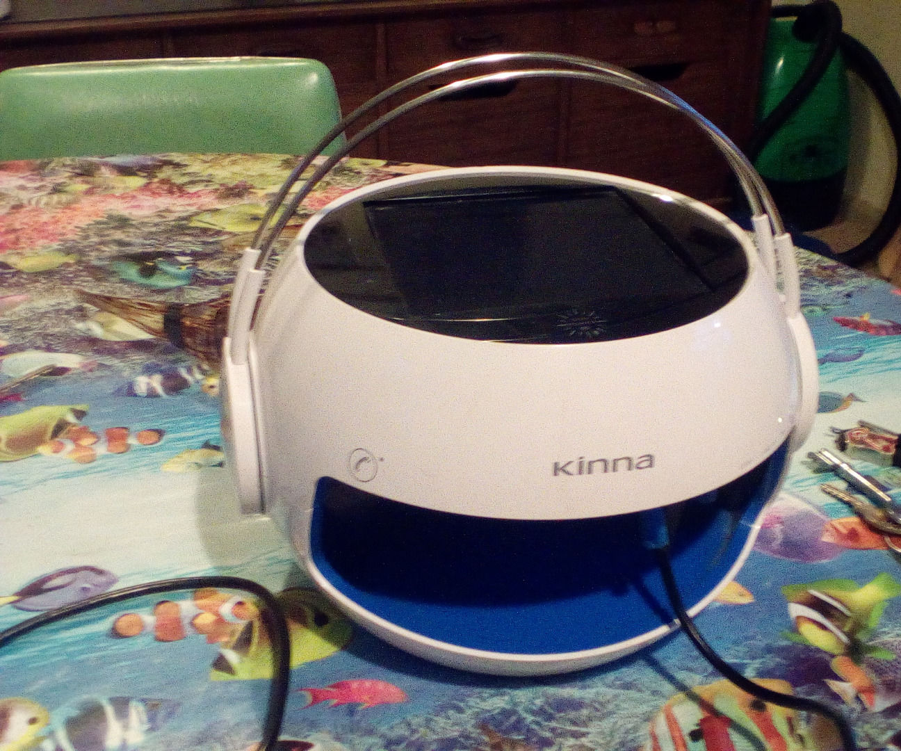Kinna Solar Bluetooth Speaker Battery Fix and Upgrade