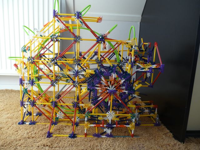 Shake: a New Knex Ball Machine