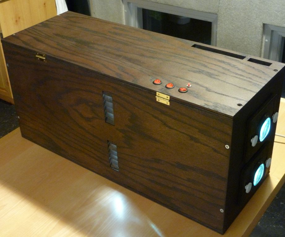 Hacking an old laptop into a 3D projector