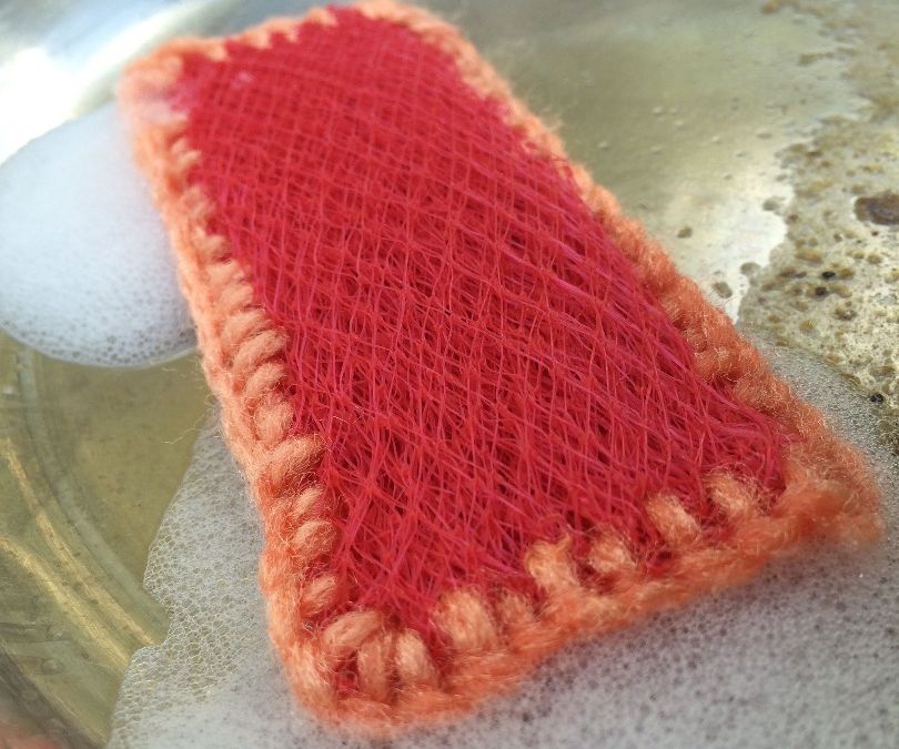 Make a Pot Scrubber from an Onion Bag