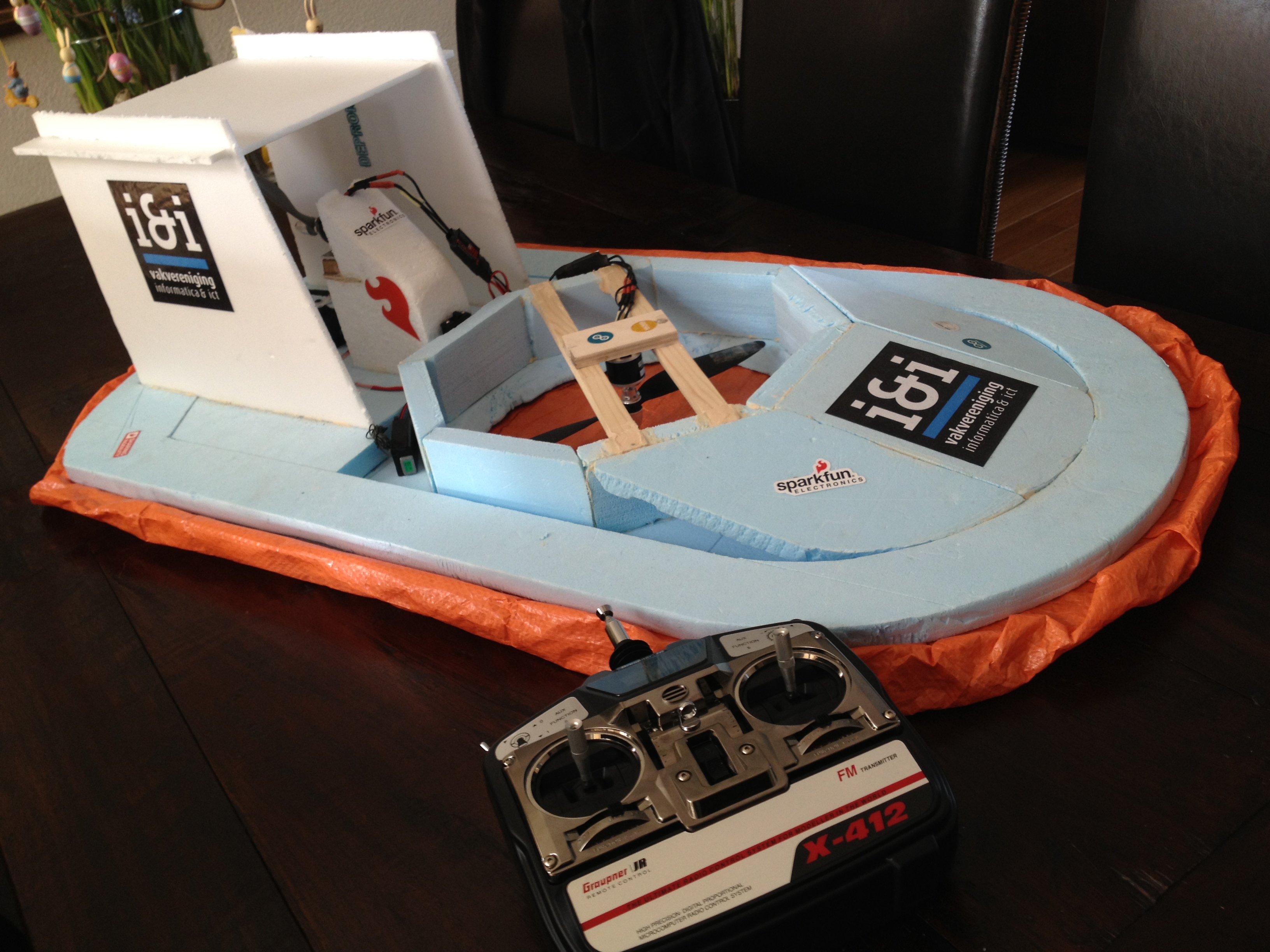 How to make a RC Hovercraft