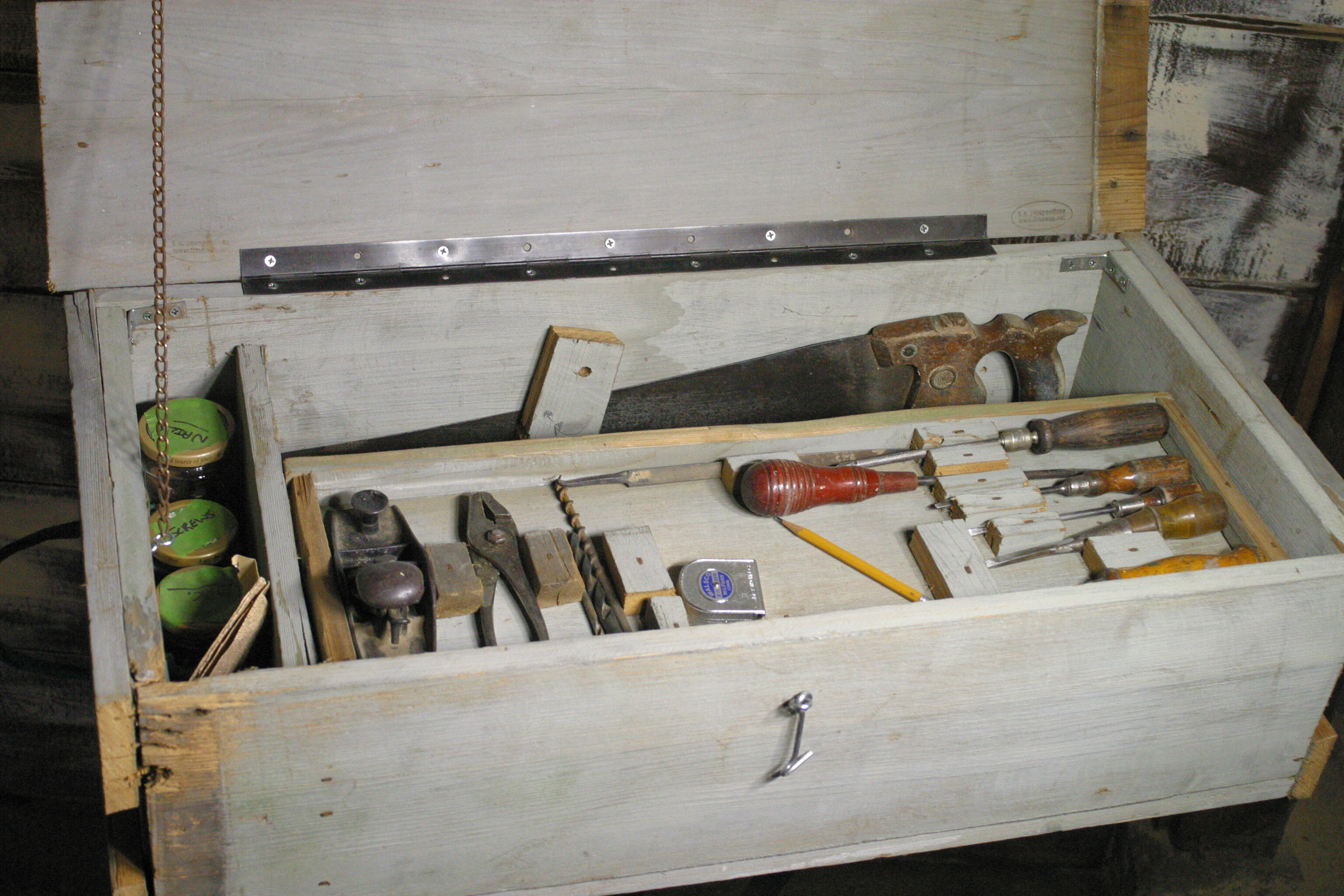 Make Your Own FREE Toolbox With Only Inexpensive Hand Tools