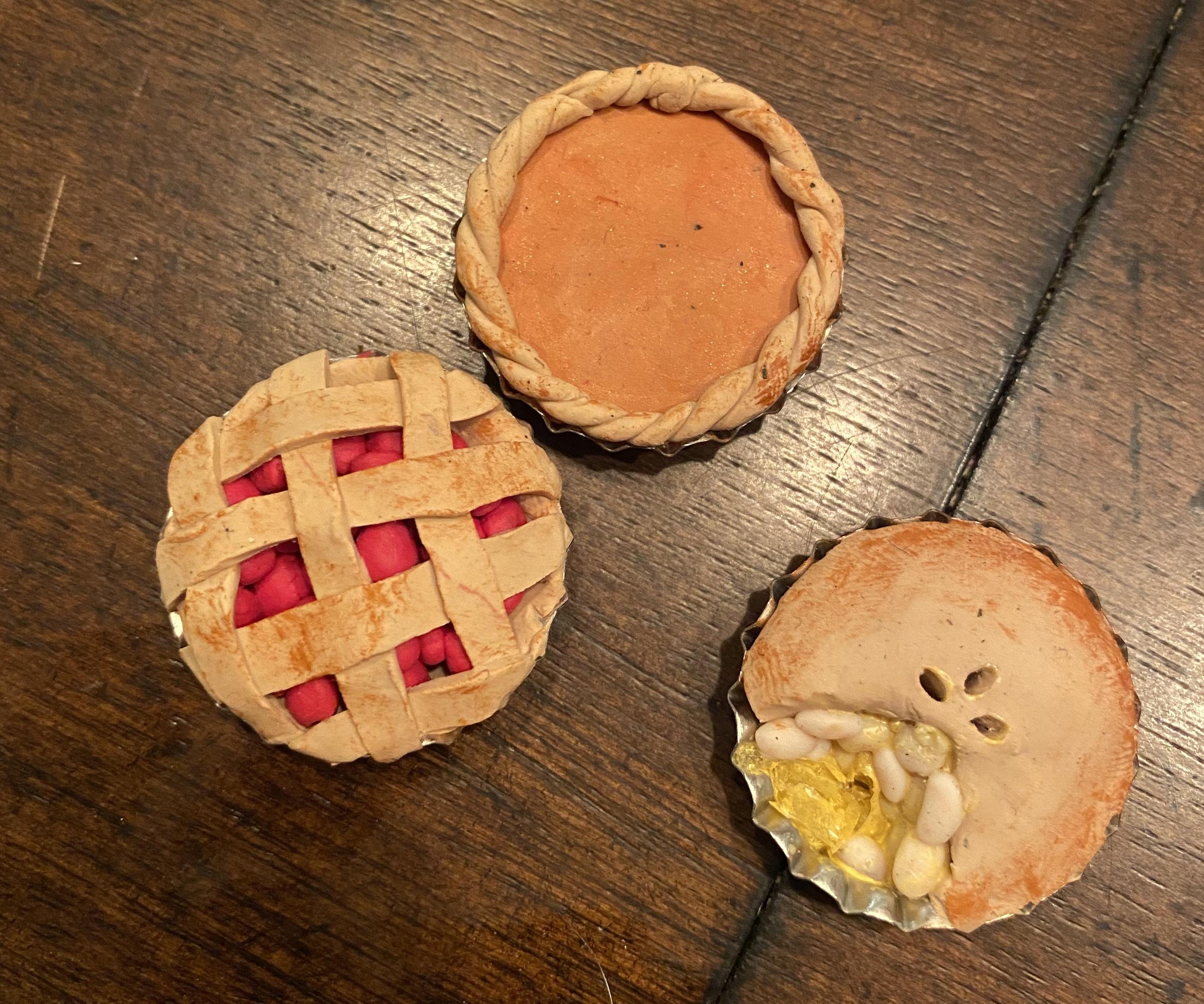 How to Make Adorable mini Clay Pies