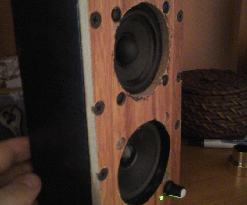 portable speaker with li ion battery