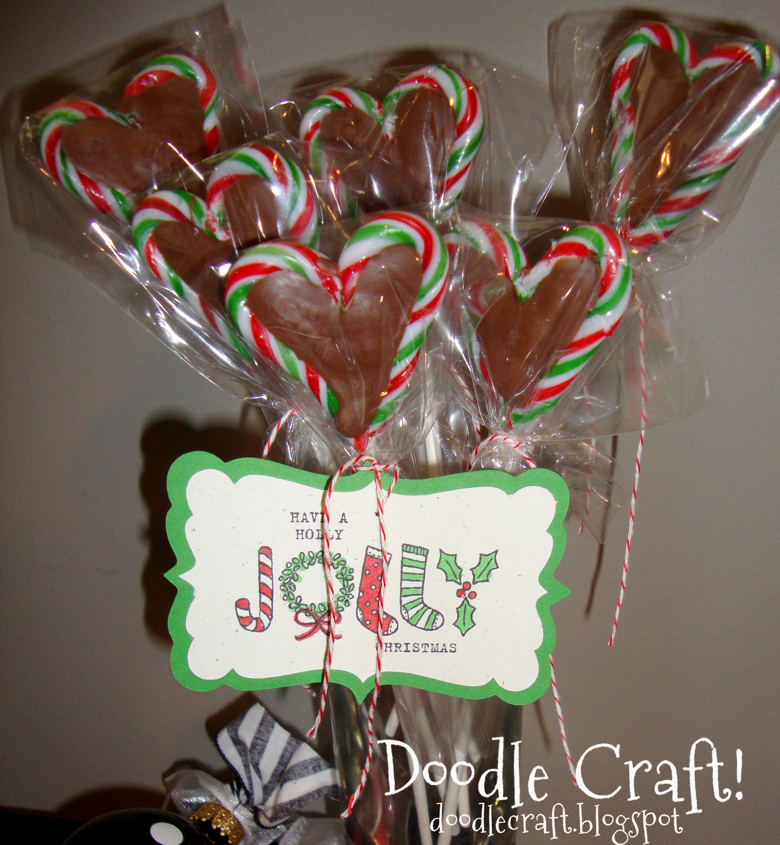 Candy Cane Chocolate Heart Pops!