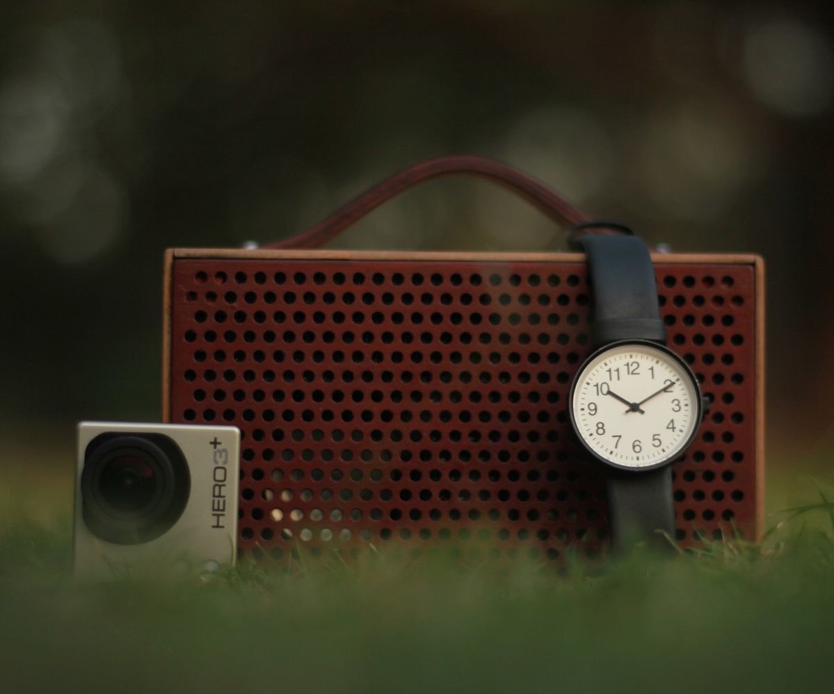 Sonic Architect: Vai Lasercut Portable Speakers