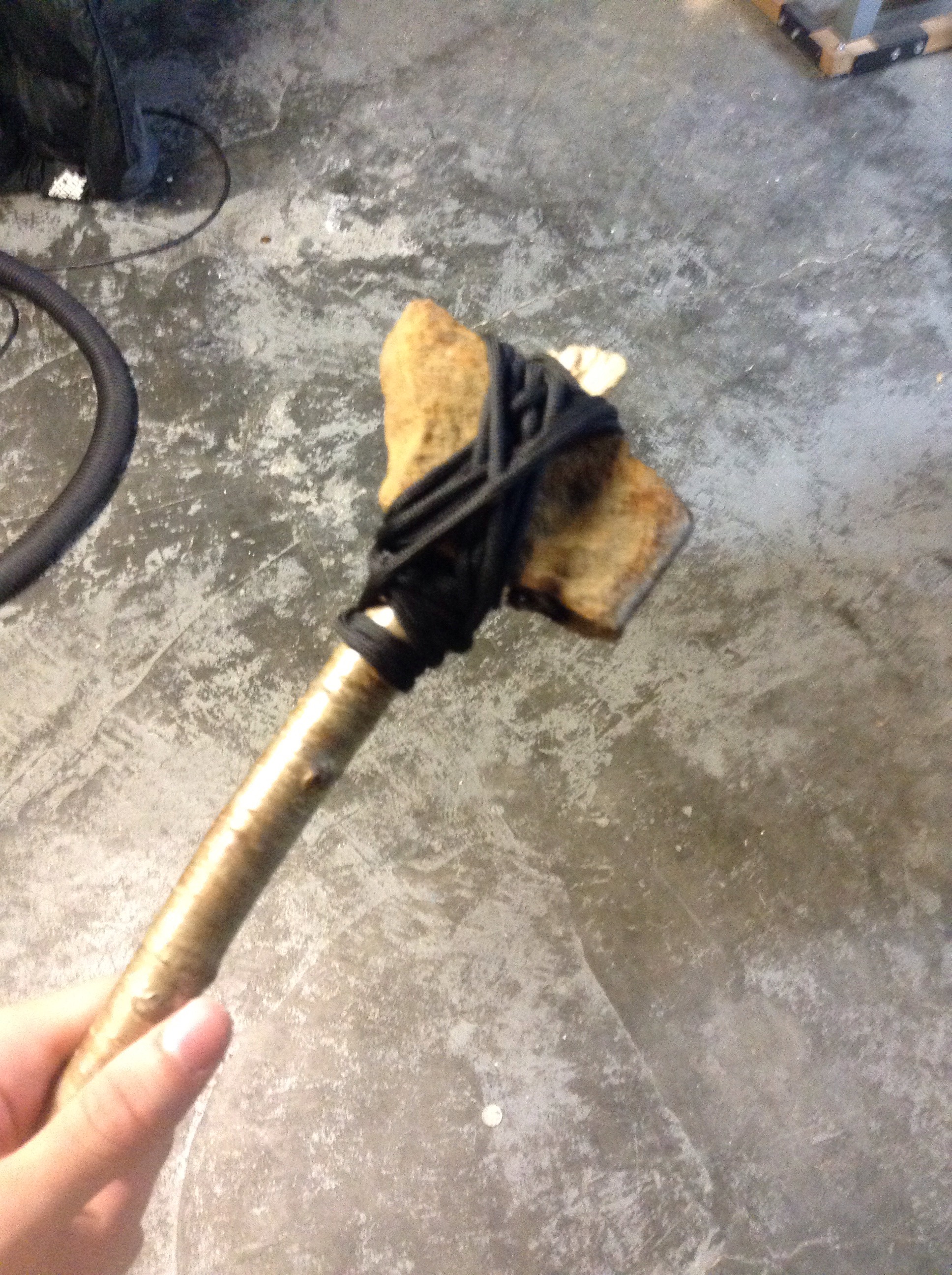 How To Make A Bushcraft (stone) Axe.