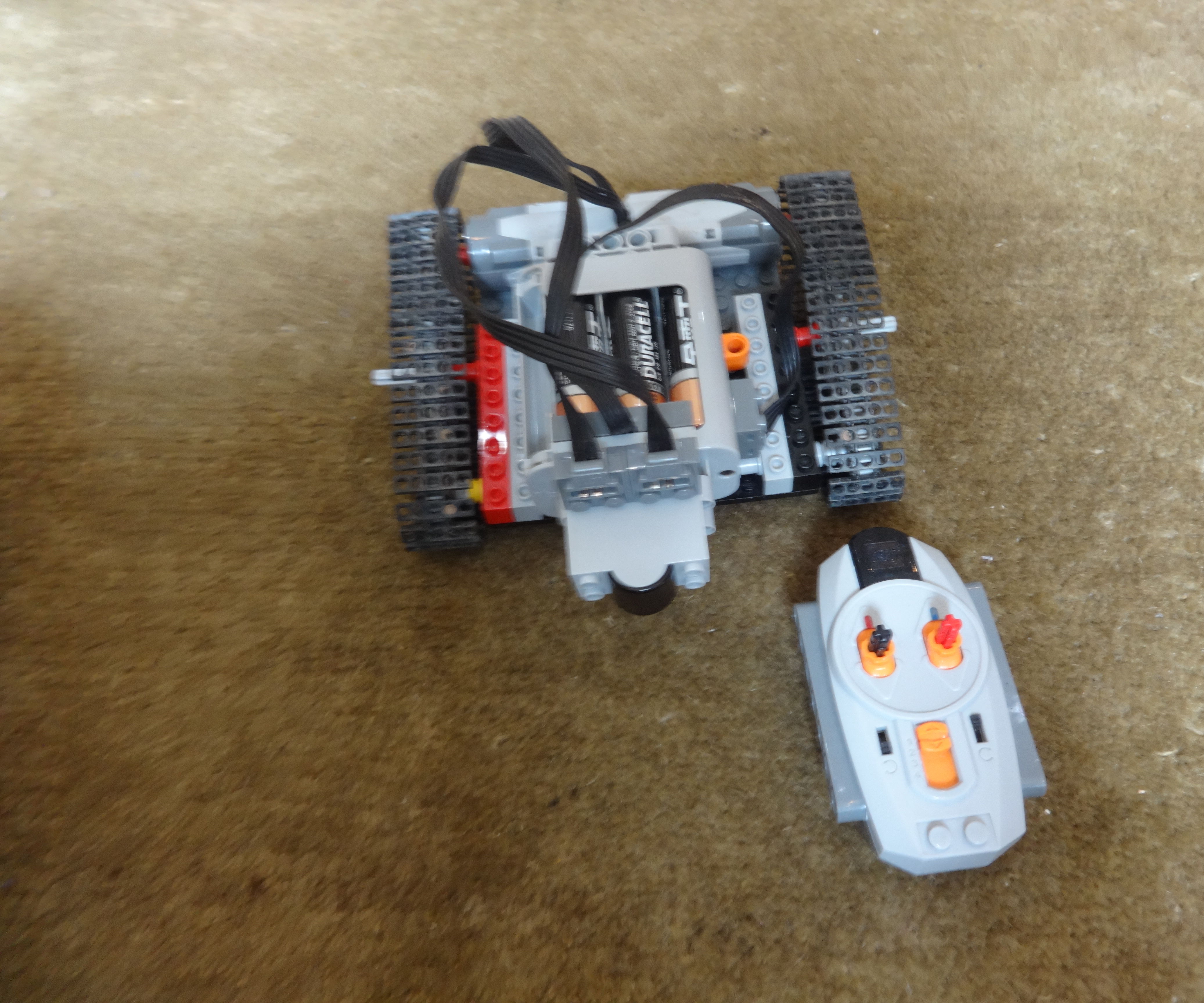 lego rc tank