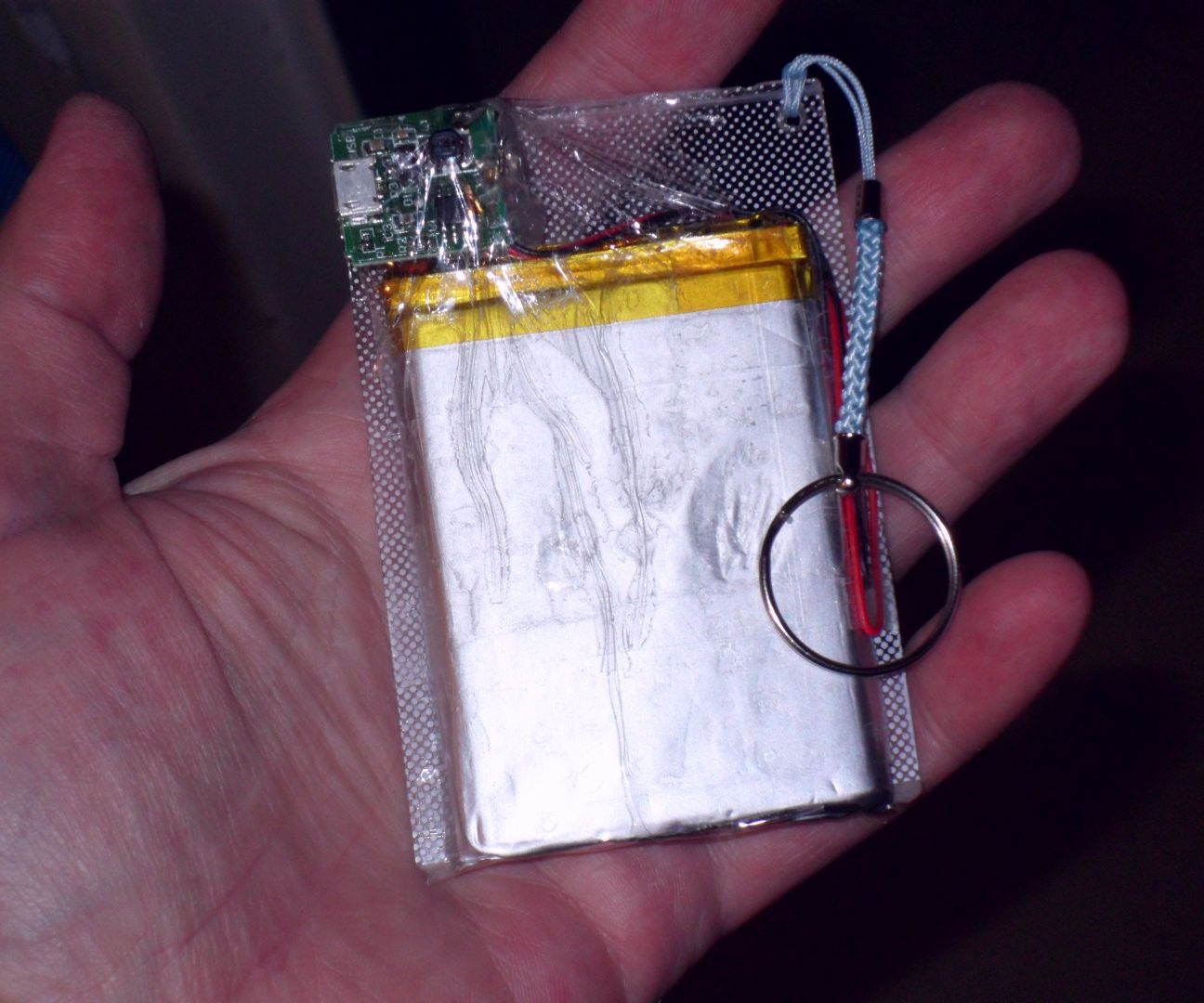 TransparentSlim USB Powerbanck 