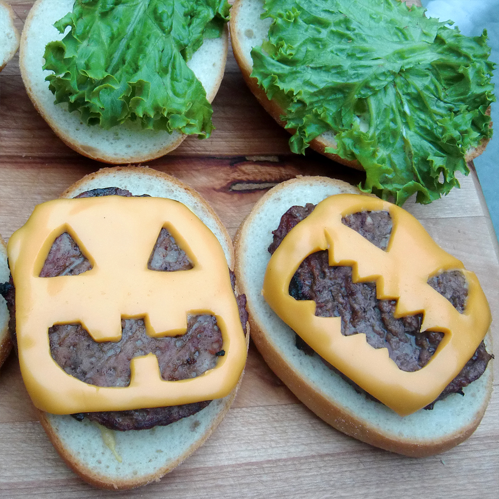 Halloween Cheeseburgers