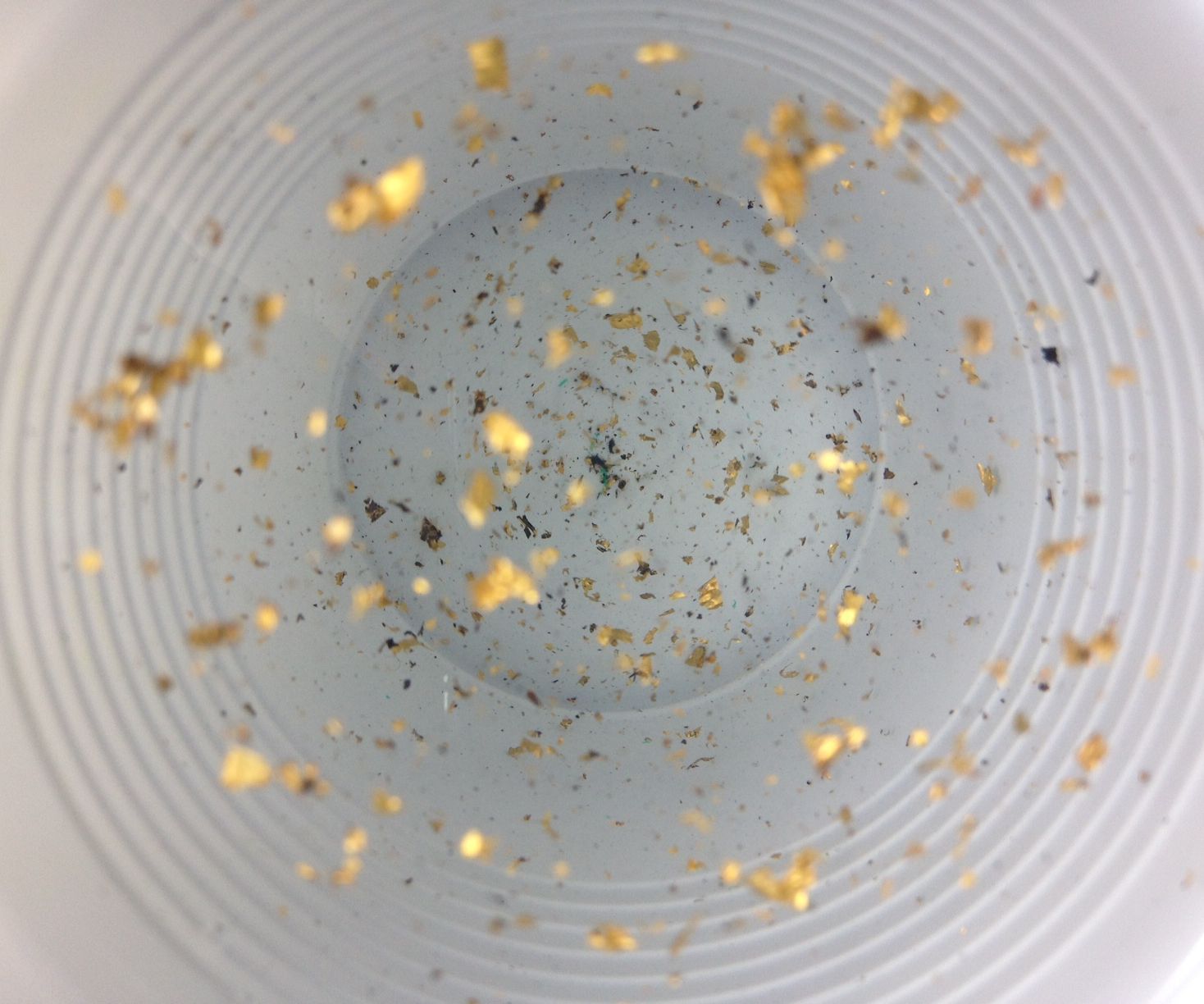 How to Extract Gold From Electronics