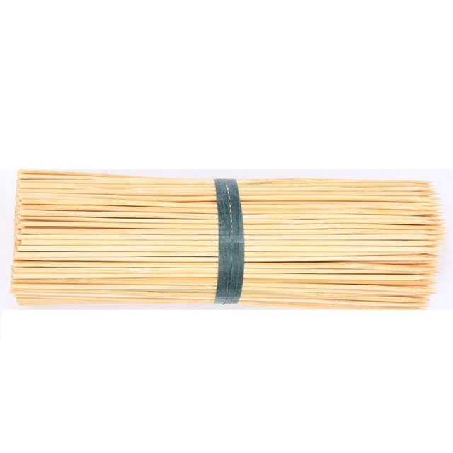 200pcs-200mm-2-5mm-Natural-Bamboo-Sticks-Green-Health-Kitchen-Supplies-Roasting-Tools-Skewer-Sticker-BBQ.jpg_640x640.jpg