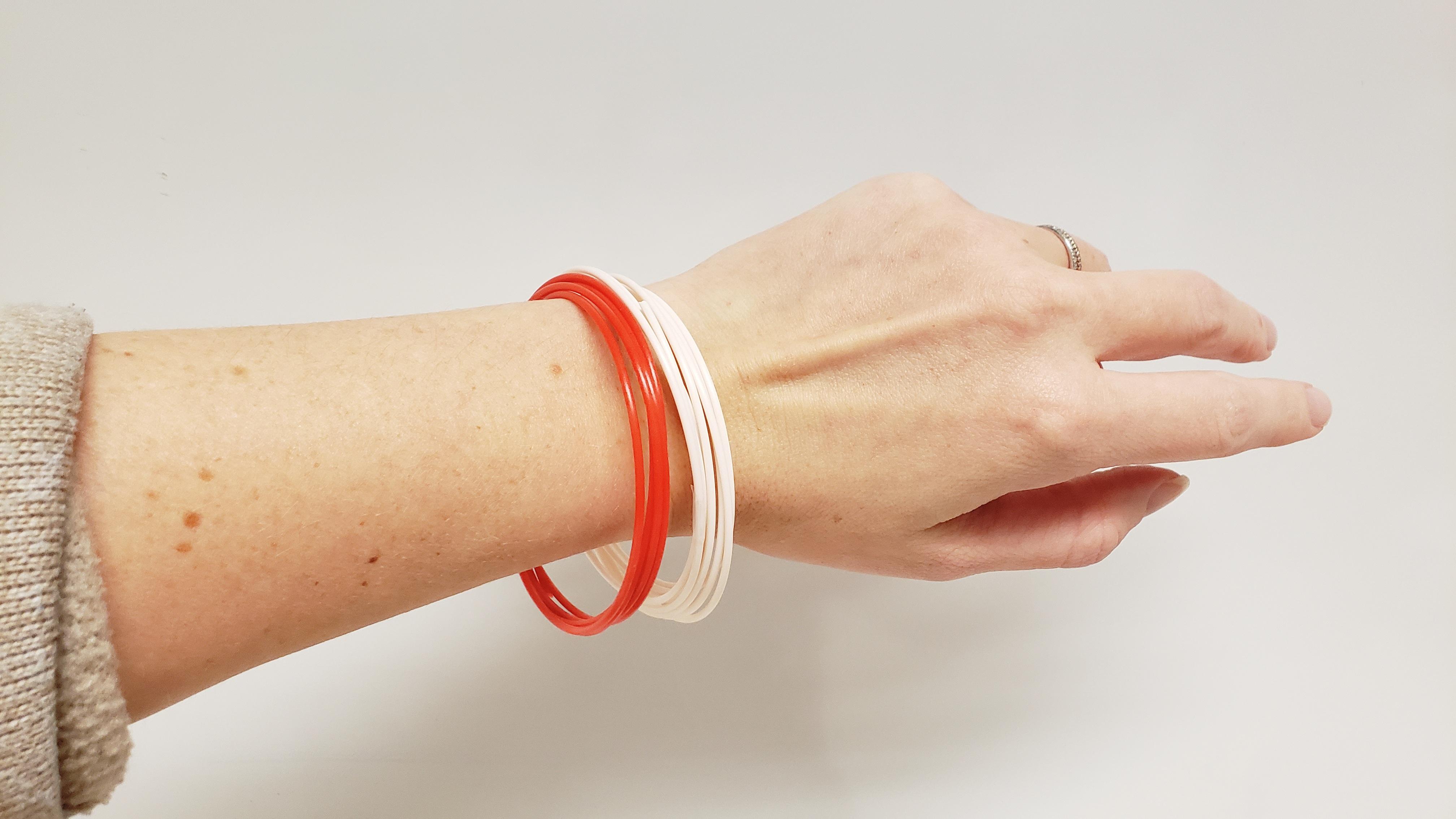 Incredibly Easy Filament Bracelet