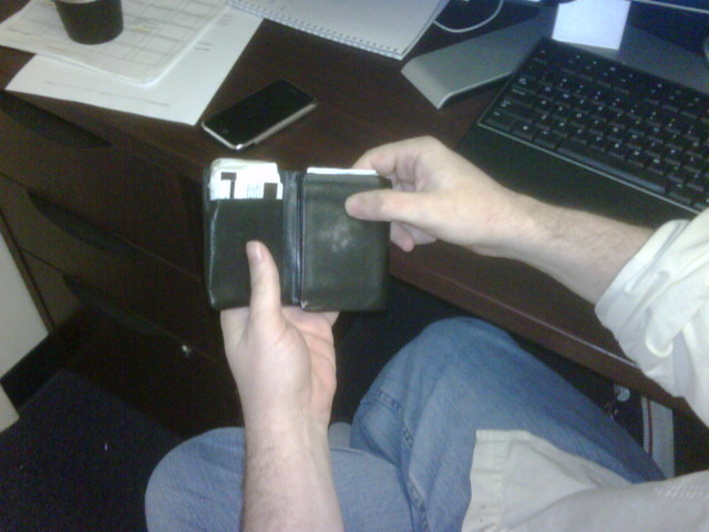 Credit Card iPhone / ipod stand