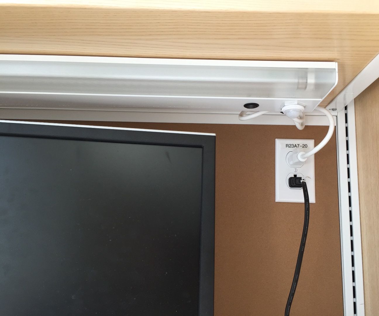 Fix Your Desk Lighting Sensor