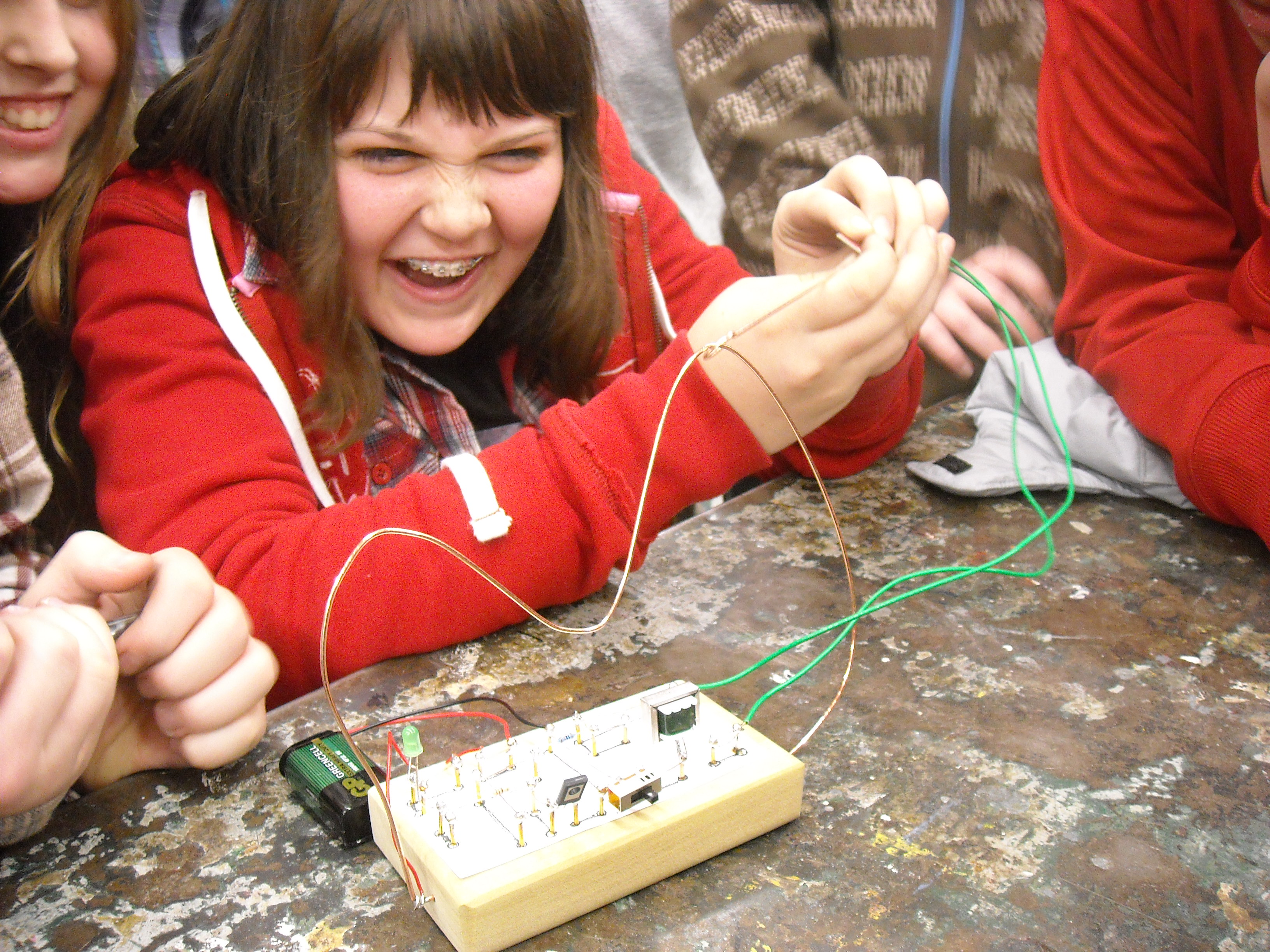 A Wire Maze With an Electronics Twist