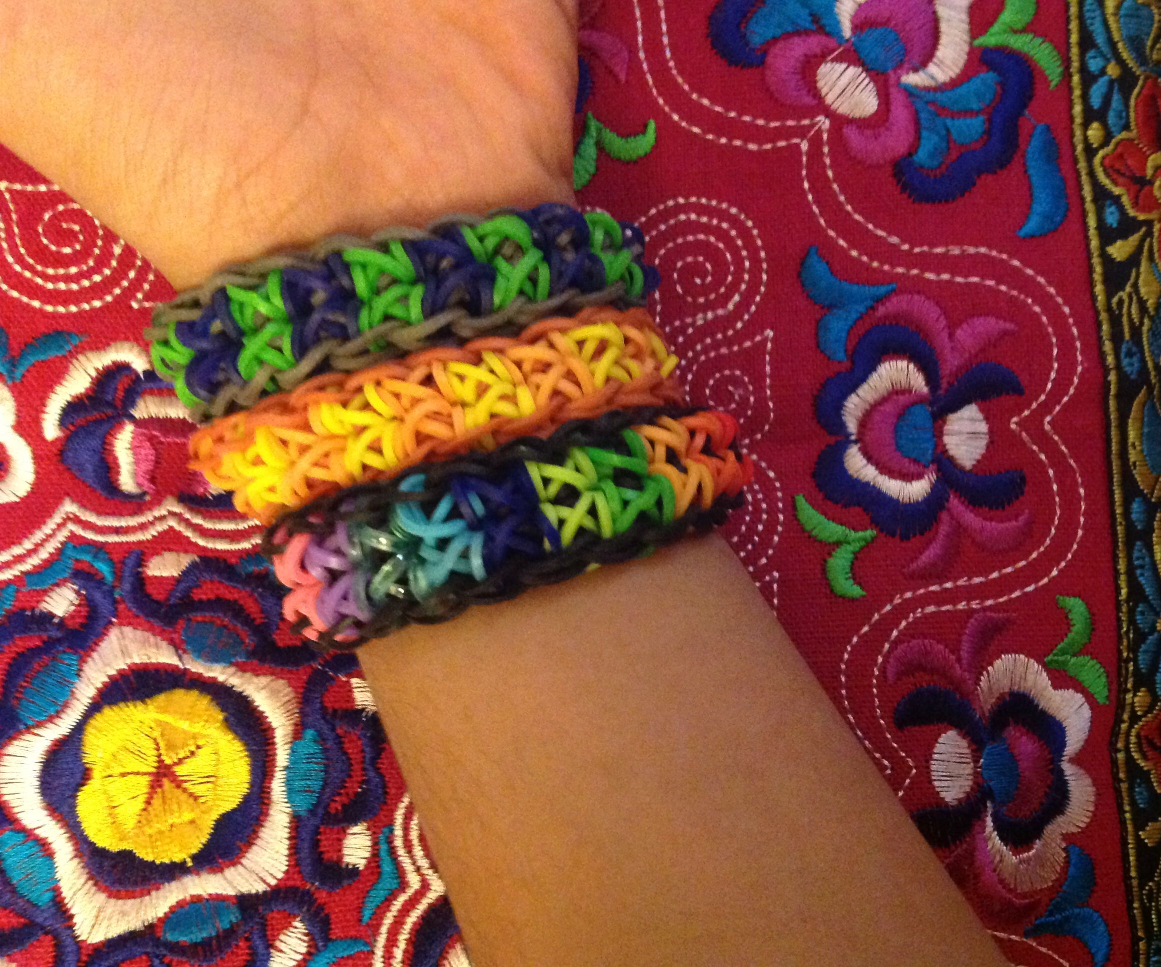 How to Make Rainbow Loom Bracelet Totem Pole