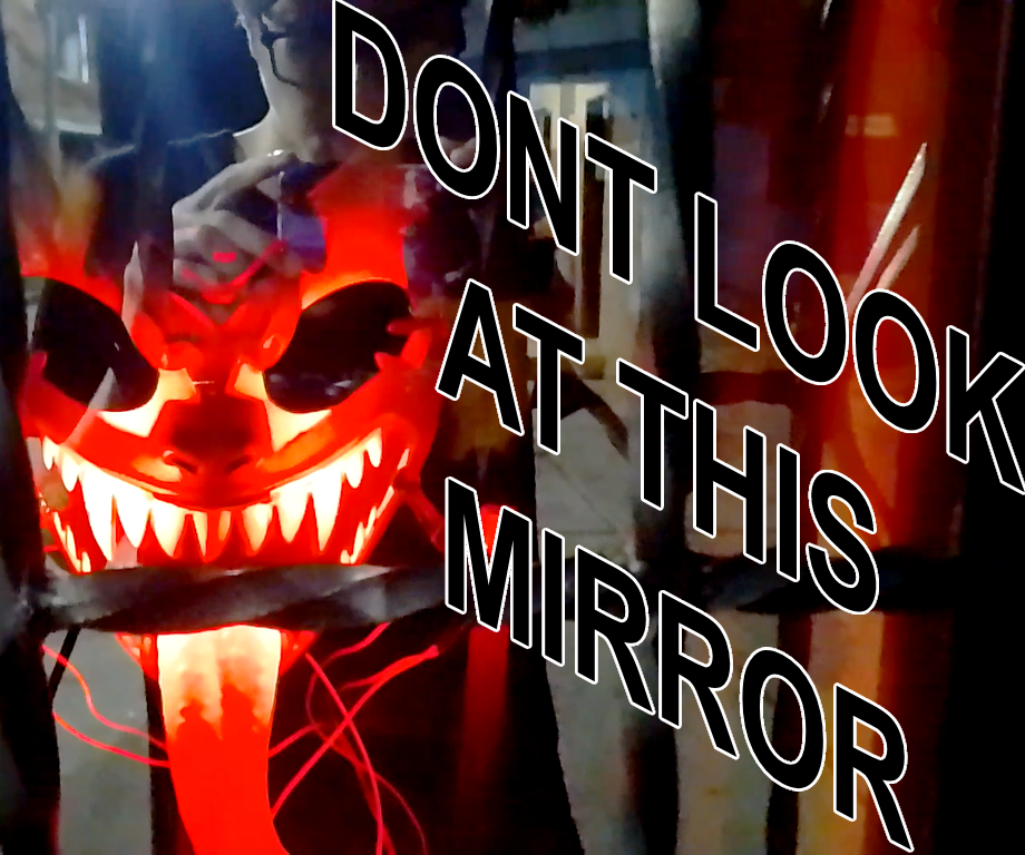 Screamer Mirror - Halloween Decoration