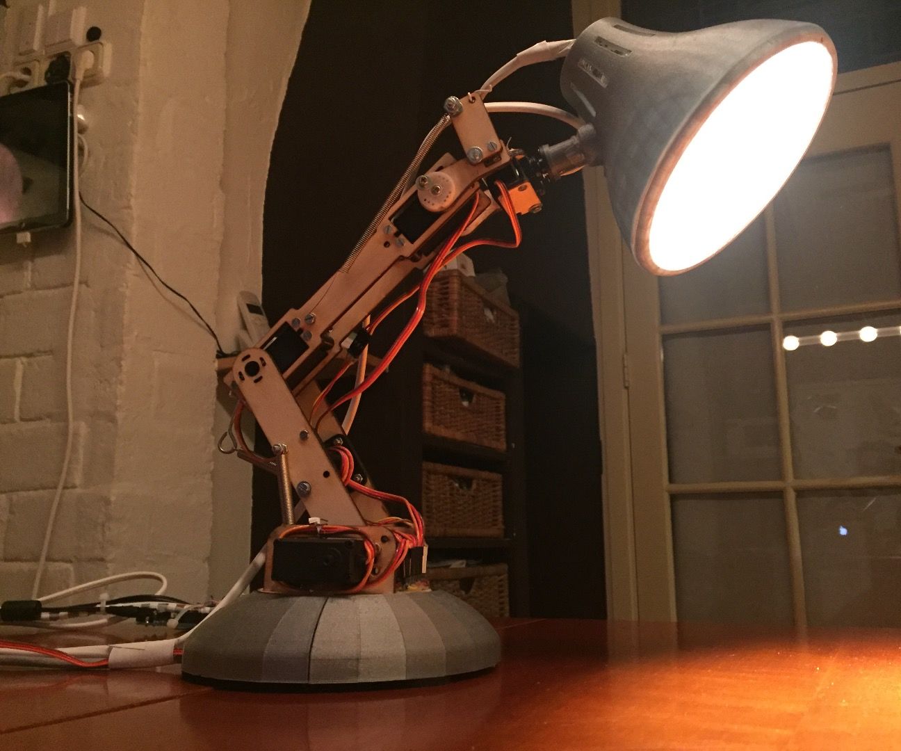 Luxo Jr. Robot