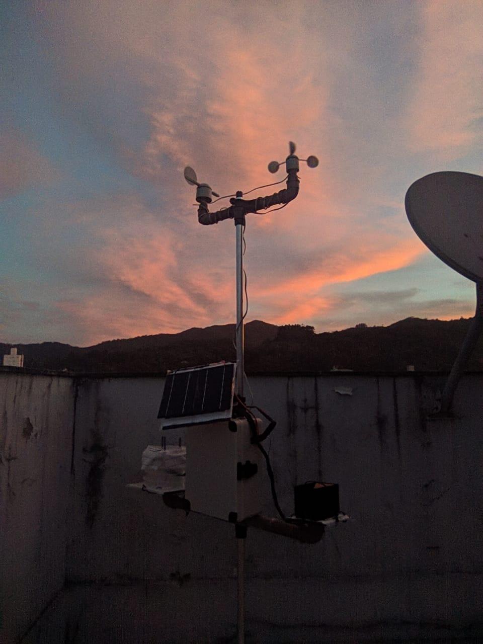 LoRaWAN Automatic Weather Station